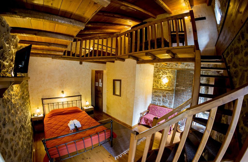 Pigi Tarlampa Hotel Ano Trikala Exterior photo