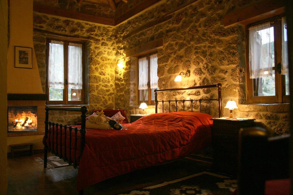 Pigi Tarlampa Hotel Ano Trikala Room photo